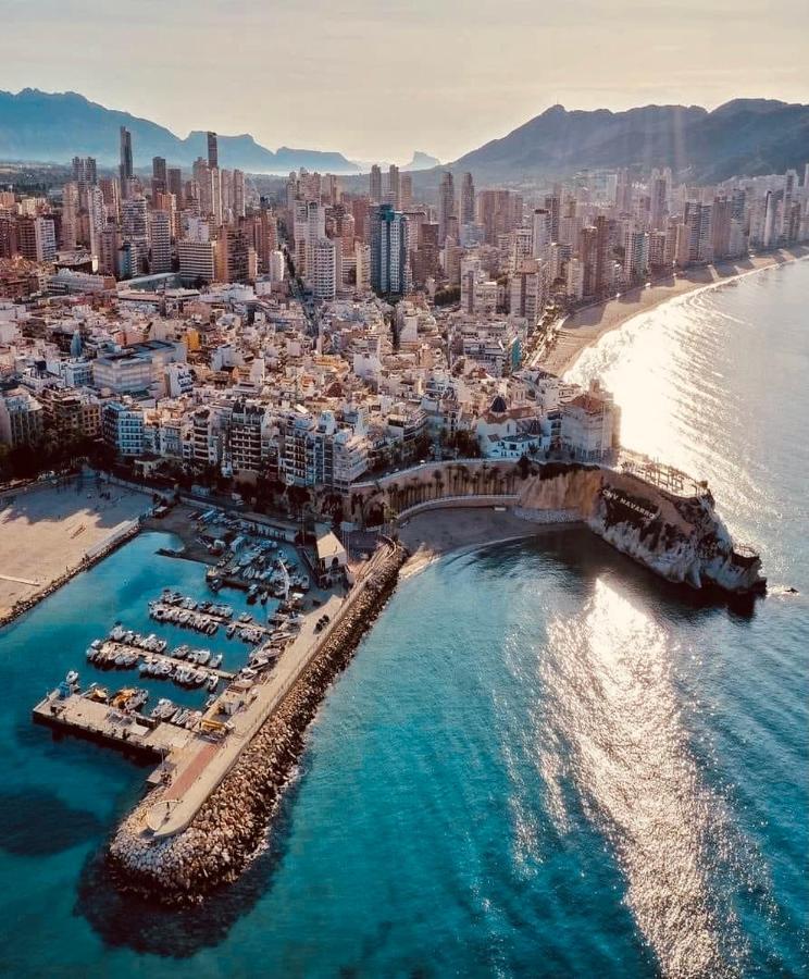 Апартаменты Sunset Waves Benidorm Sea View Экстерьер фото
